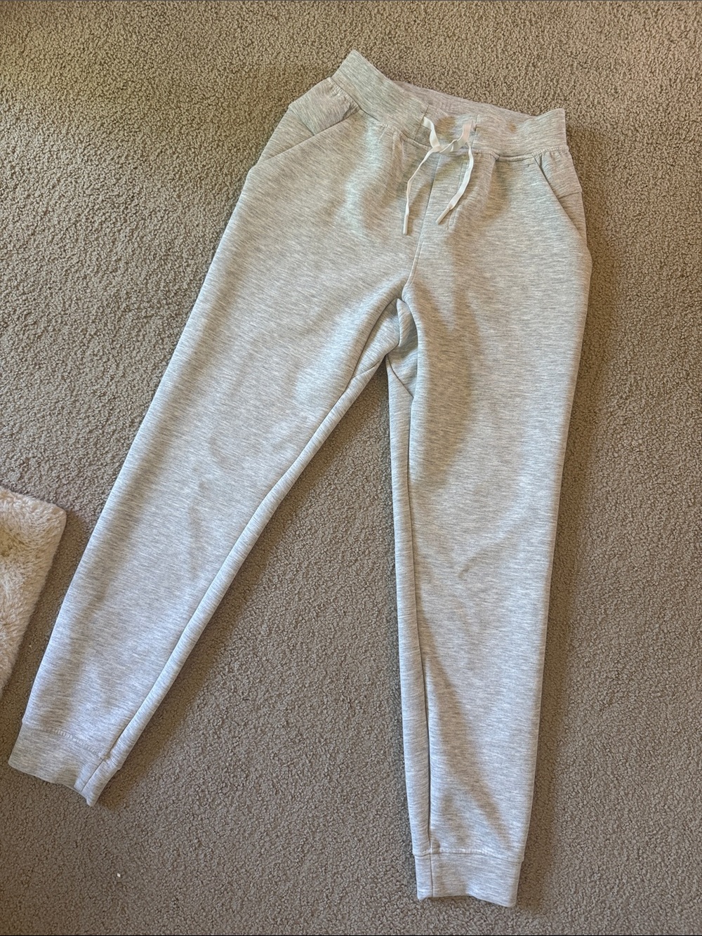 Lululemon Men’s Light Gray Drawstring Joggers